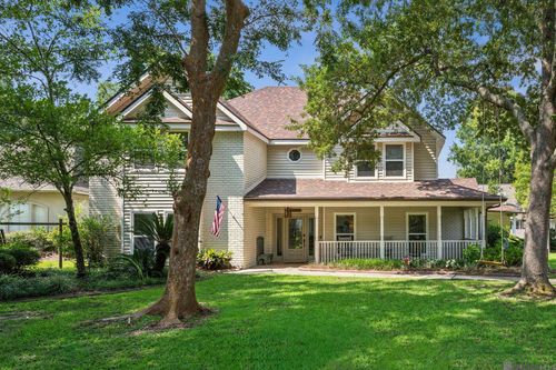 39 Stonebridge Ct, Mandeville, LA, 70448-6390 | Card Image