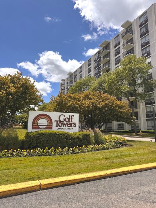2g-9009 Golf Rd, Des Plaines, IL, 60016-1911 | Card Image