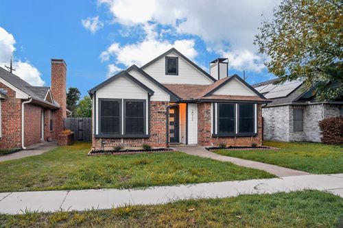 2012 Pheasant Dr, Lewisville, TX, 75077-7628 | Card Image