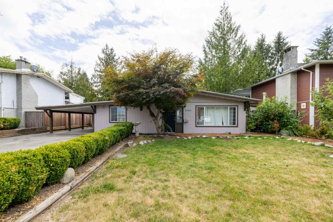 22950 Rogers Avenue, House other with 4 bedrooms, 2 bathrooms and 6 parking in Maple Ridge BC | Image 1