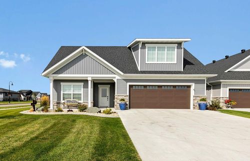 5716 Wildflower Dr S, Fargo, ND, 58104-4509 | Card Image
