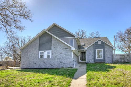 1214 Linden Ter, Neosho, MO, 64850-2000 | Card Image