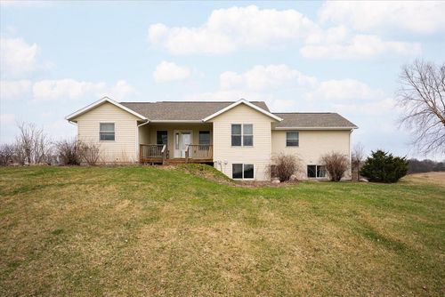 E7512 Meadowview Lane, Franklin, WI, 54665 | Card Image