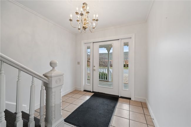 396 4 Th St, House other with 5 bedrooms, 3 bathrooms and 6 parking in Beaver PA | Image 6