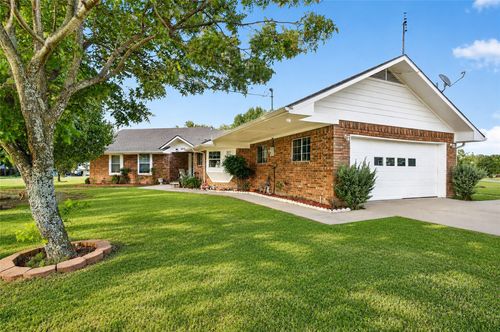 1612 White Mound Rd, Sherman, TX, 75090-5661 | Card Image