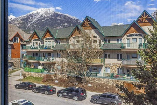 306 - 173 Kananaskis Way, Home with 2 bedrooms, 2 bathrooms and 1 parking in Canmore AB | Image 43