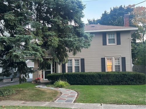 150 Bishop St, Watertown, NY, 13601-4604 | Card Image
