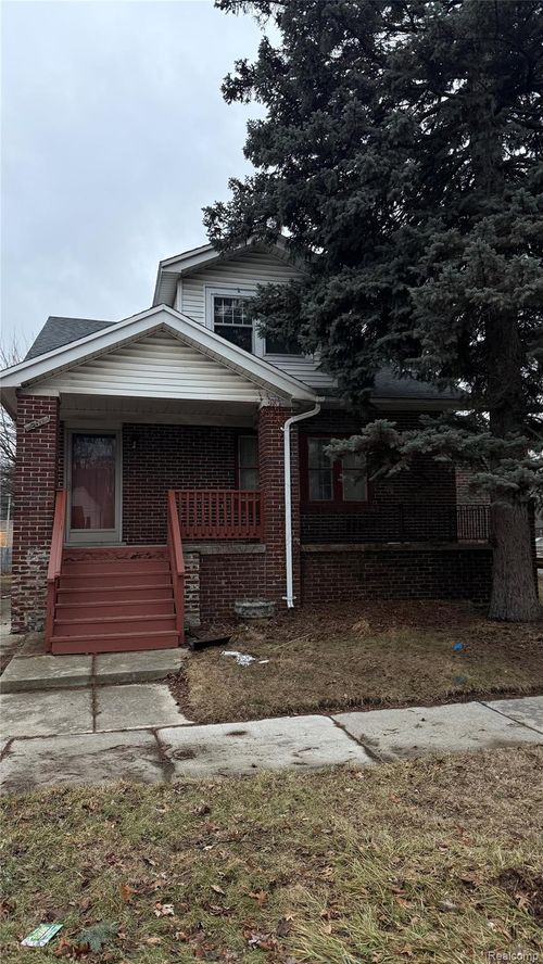 231 W Bennett Ave, Ferndale, MI, 48220-2425 | Card Image