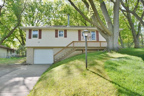 6494 Berkshire Ln N, Maple Grove, MN, 55311-3619 | Card Image