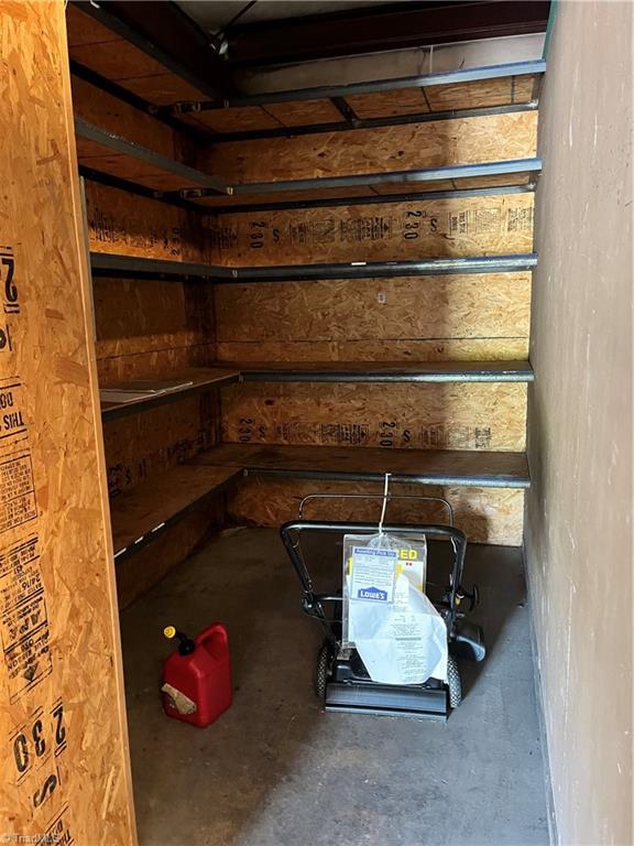 Commercial Sale in Lexington 5