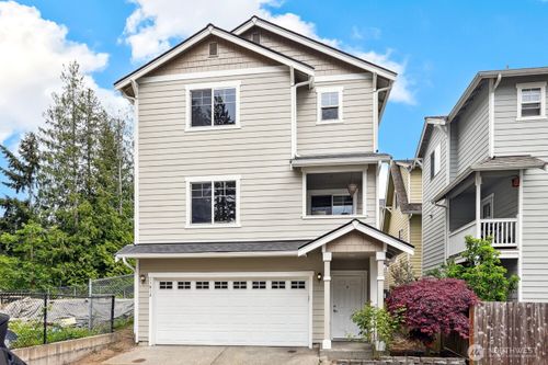 11812 14th Ave W, Everett, WA, 98204-4884 | Card Image