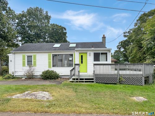 134 Mansfield Grove Rd, East Haven, CT, 06512-4805 | Card Image