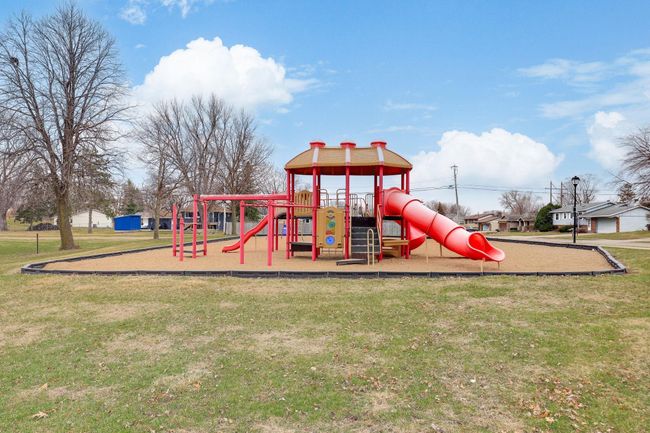 1079 Rome Dr, House other with 4 bedrooms, 2 bathrooms and null parking in Apple Valley MN | Image 36