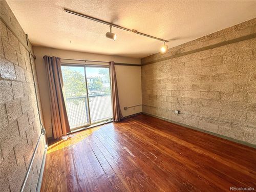 1131 21st St, Denver, CO, 80205-2028 | Card Image