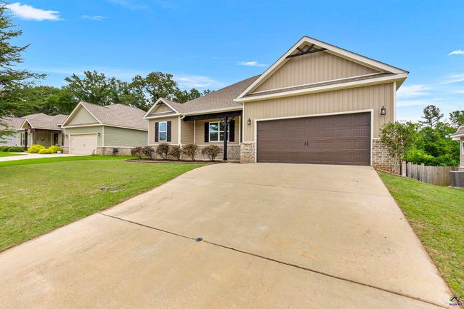304 Kendall Ct, House other with 4 bedrooms, 2 bathrooms and null parking in Perry GA | Image 6