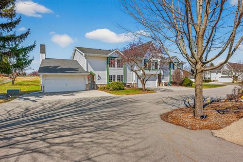 e2-N74W23475 Water Tower Court, Sussex, WI, 53089 | Card Image