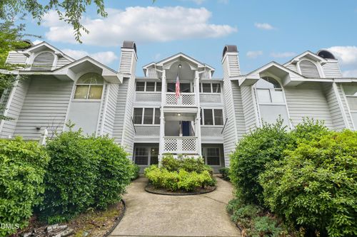 102-4900 Avenida Del Sol Drive, Raleigh, NC, 27616 | Card Image