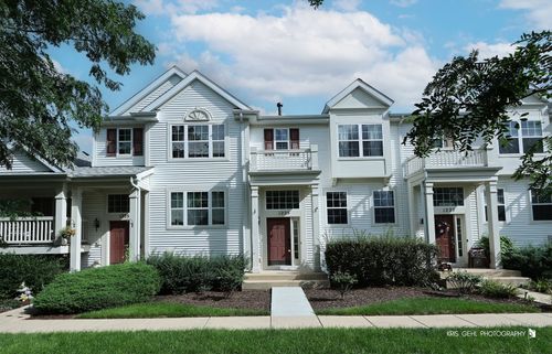 1225 Driftwood Ln, Pingree Grove, IL, 60140-2062 | Card Image
