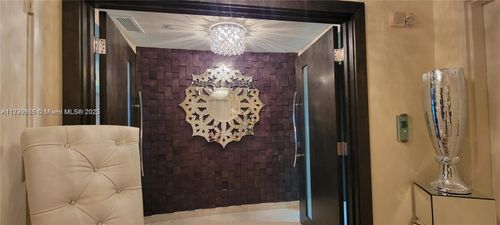 apt-2005-1331 Brickell Bay Dr, Miami, FL, 33131-3681 | Card Image