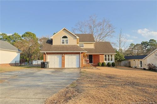 955 Pepperwood Dr, Fayetteville, NC, 28311-9331 | Card Image