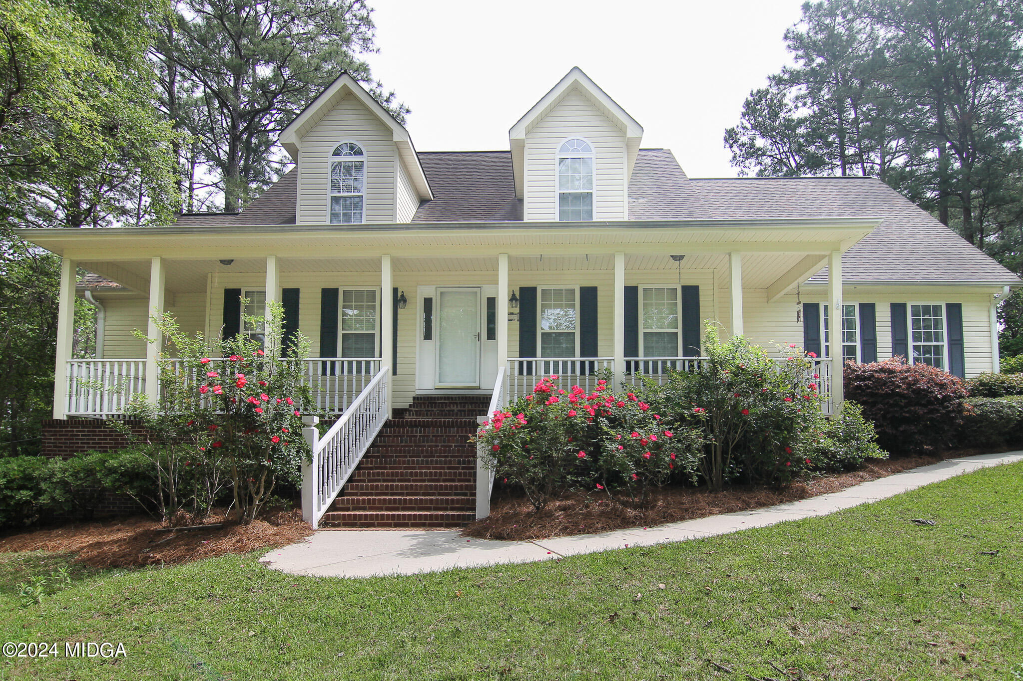 Lake Front Dr, Warner Robins, GA 31088