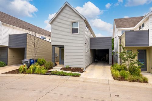 1285 Clifftop Ln, Dallas, TX, 75208-1313 | Card Image