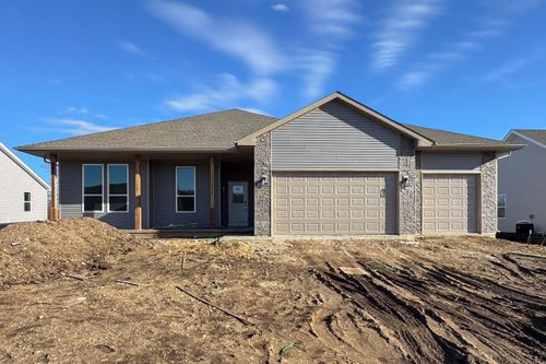 15237 Yellowstone Dr, South Beloit, IL, 61080-1605 | Card Image