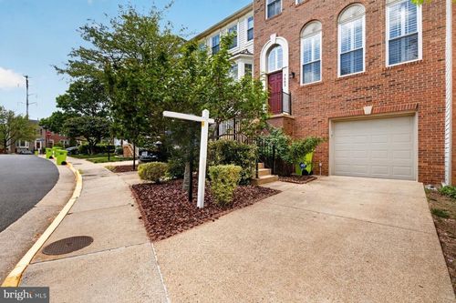 7502 Shirley Hunter Way, ALEXANDRIA, VA, 22315-5920 | Card Image