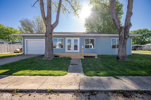 2036 Van Bibber Lake Est, Greencastle, IN, 46135-8903 | Card Image