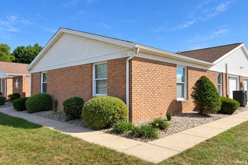 3592 Manor Dr, Jasper, IN, 47546-1035 | Card Image