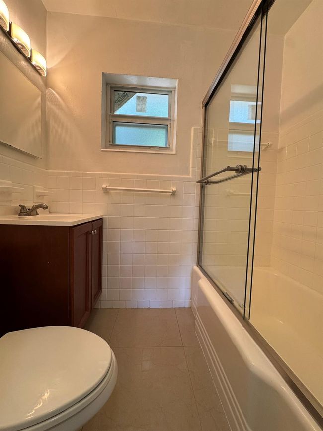 APT-6 - 625 Ne 14 Th Ave, Condo with 0 bedrooms, 1 bathrooms and null parking in Fort Lauderdale FL | Image 12
