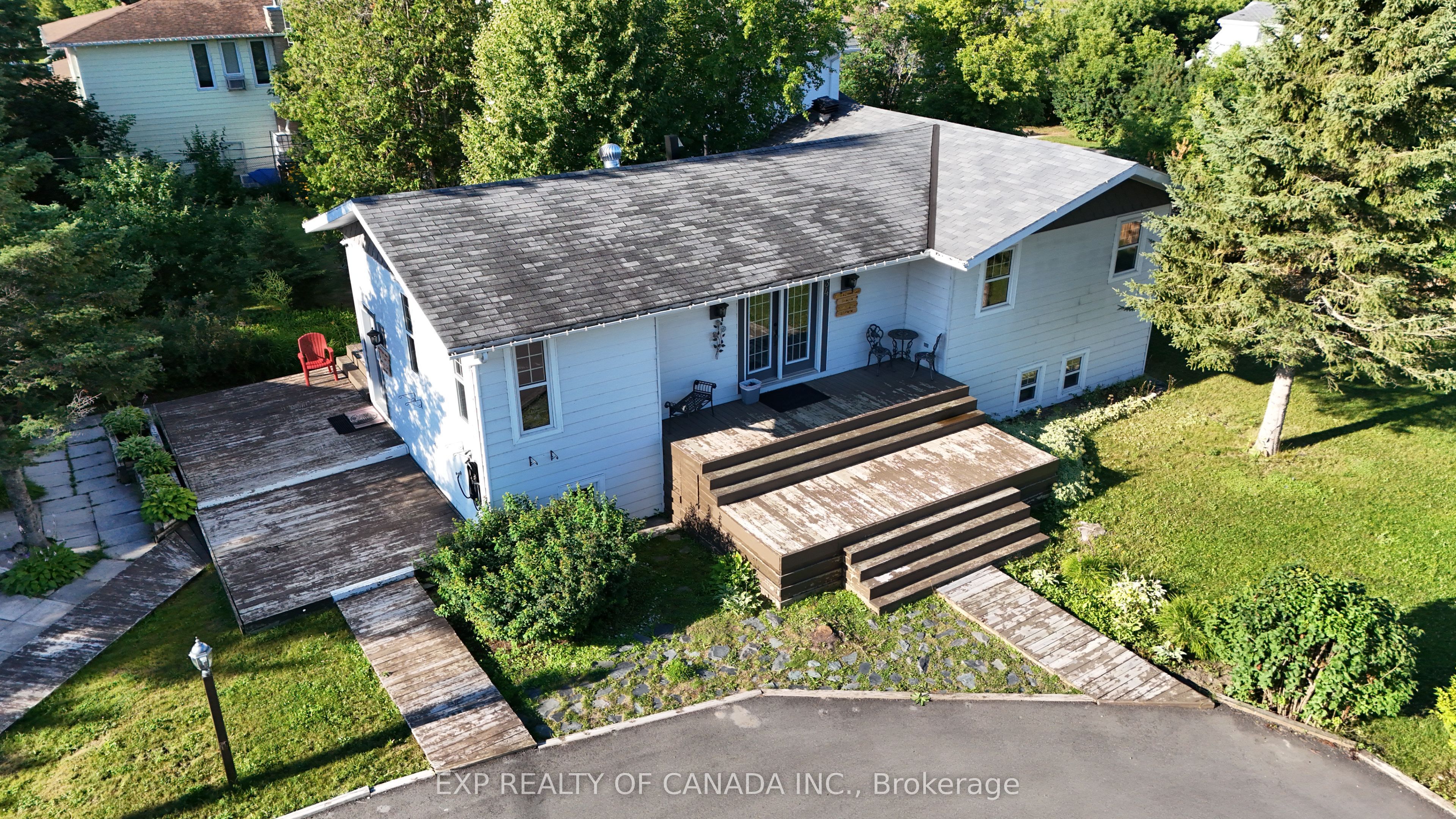 Residential in Cochrane