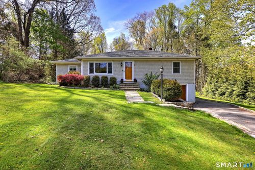 11 Greenwood Dr, Monroe, CT, 06468-1529 | Card Image