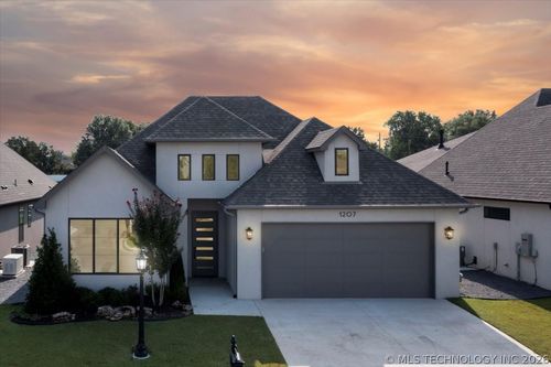 1207 N 71st Pl, Broken Arrow, OK, 74014-2519 | Card Image