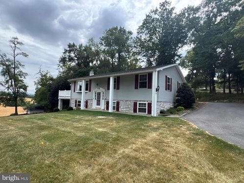 1910 Springview Dr, CHAMBERSBURG, PA, 17202-8519 | Card Image