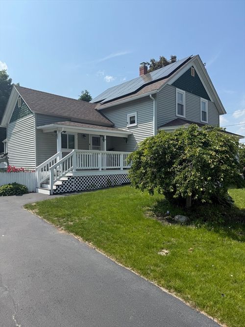 31 West St, Oxford, MA, 01540-1634 | Card Image