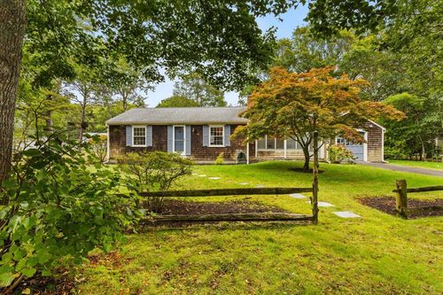 2 Sachem Path, West Yarmouth, MA, 02673-5615 | Card Image
