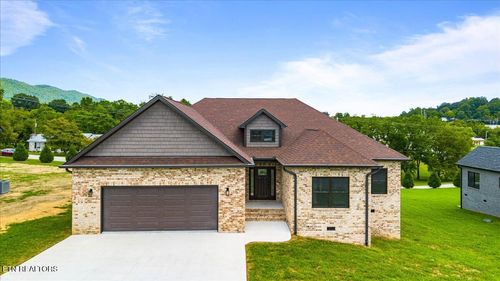 161 Grandview Ln, Jacksboro, TN, 37757-2609 | Card Image