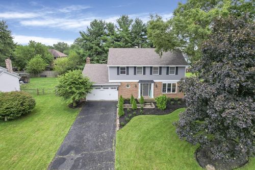 10131 Hounsdale Dr, Pickerington, OH, 43147-9767 | Card Image