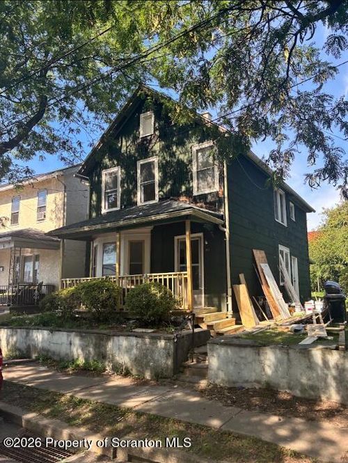 431 Phelps St, Scranton, PA, 18509-3225 | Card Image