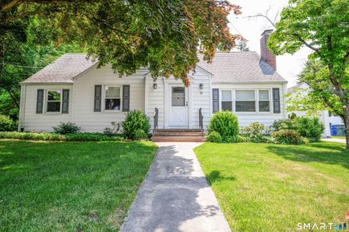 25 Wright Ln, Hamden, CT, 06517-2126 | Card Image
