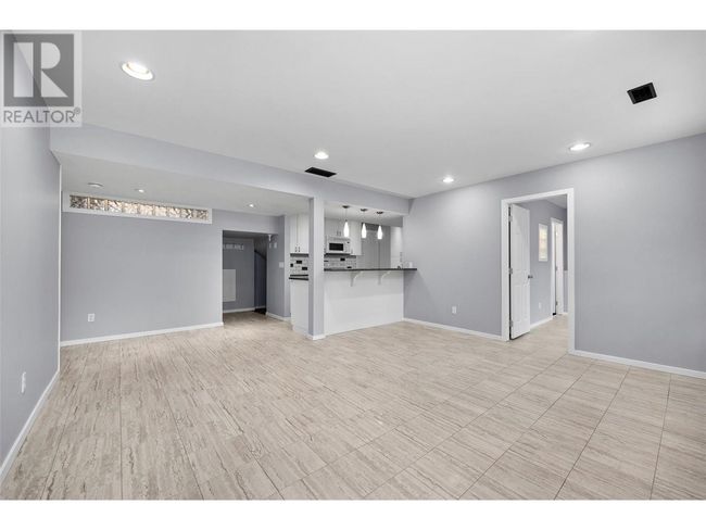 1503 Tanemura Cres, House other with 6 bedrooms, 4 bathrooms and 4 parking in Kelowna BC | Image 25