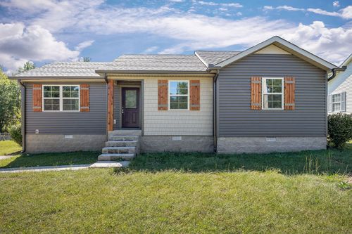 163 Willow Way, McMinnville, TN, 37110-7762 | Card Image