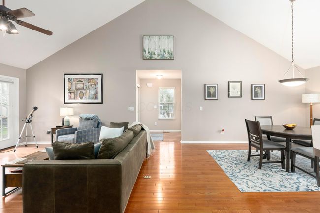 1448 Sedgefield Dr, Condo with 2 bedrooms, 3 bathrooms and null parking in New Albany OH | Image 11