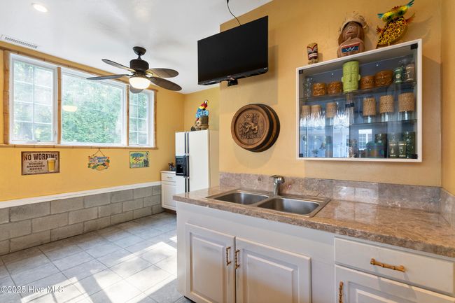 147 Pine Needle Dr, House other with 4 bedrooms, 4 bathrooms and 5 parking in Hampstead NC | Image 67