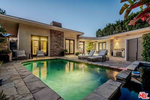 1667 Waynecrest Dr, Beverly Hills, CA, 90210 | Card Image