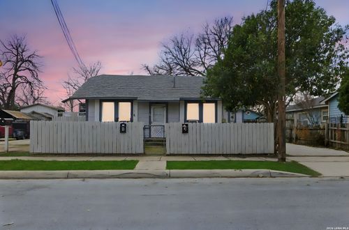 214 E Huff Ave, San Antonio, TX, 78214-2277 | Card Image