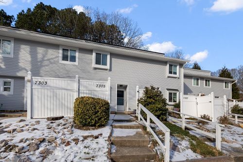 7305 Sandy Creek Dr, Raleigh, NC, 27615-6144 | Card Image