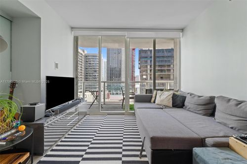 apt-2201-253 Ne 2nd St, Miami, FL, 33132-2294 | Card Image