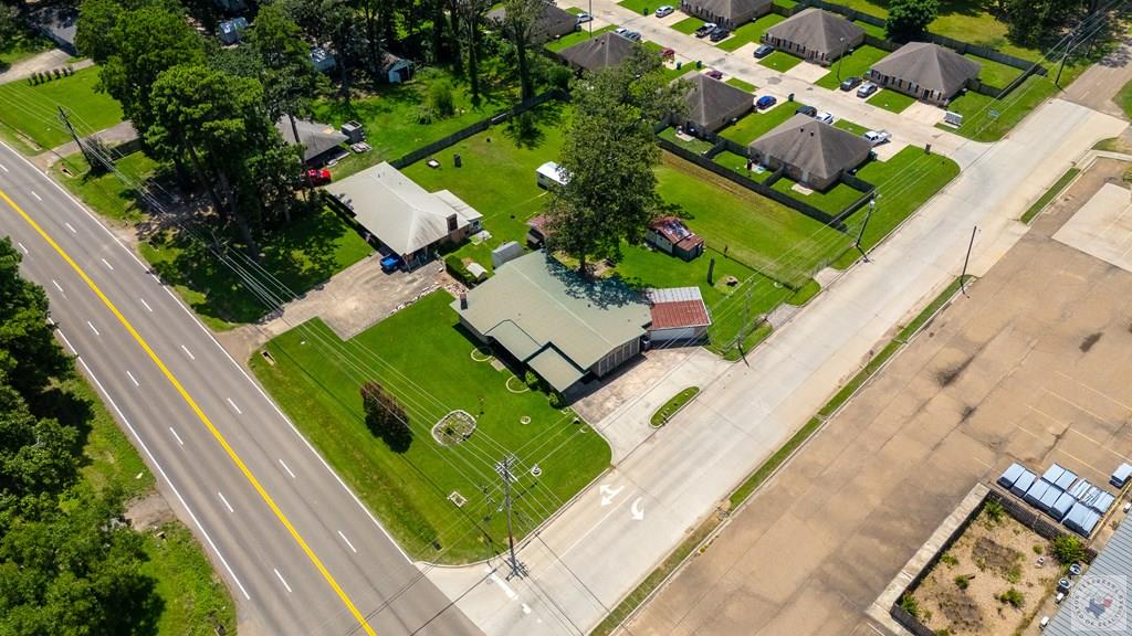 Commercial Sale in Nash 2